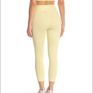 Outdoor Voices Warm Up Fitted Leggings (XL)